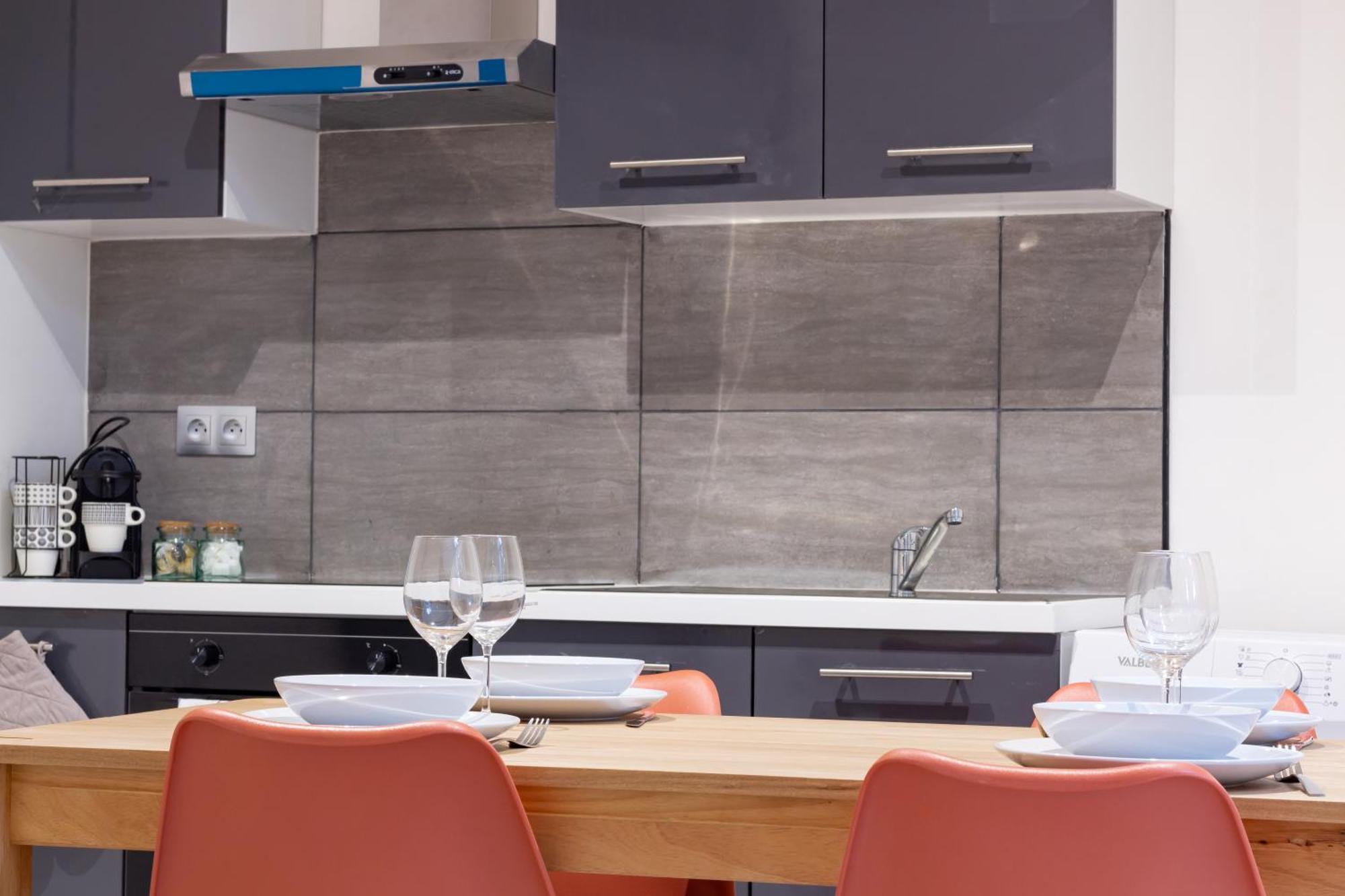 Spacieux Appartement En Plein Coeur De 베지에 외부 사진
