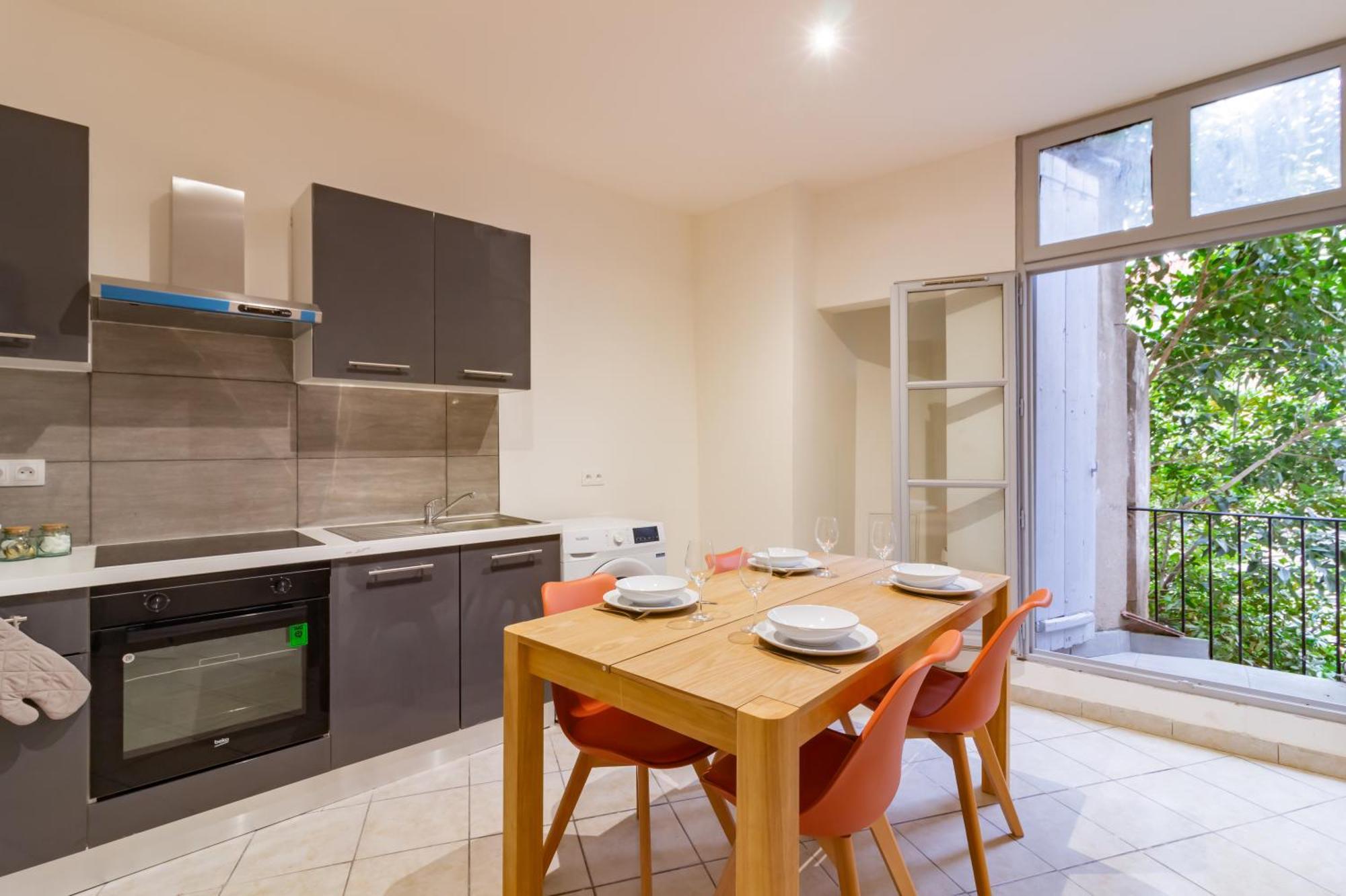 Spacieux Appartement En Plein Coeur De 베지에 외부 사진